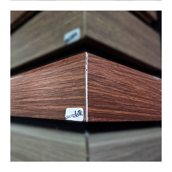 Guardapolvo Foliado Chocolate – 12 × 70 mm x 2,40 m